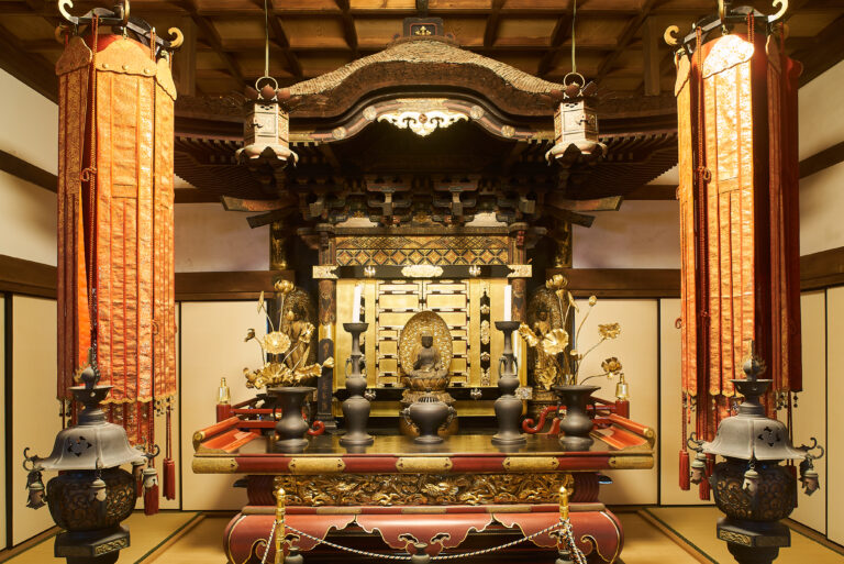 華林寺本堂正面