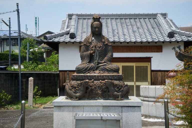 ぼけ除け観音像